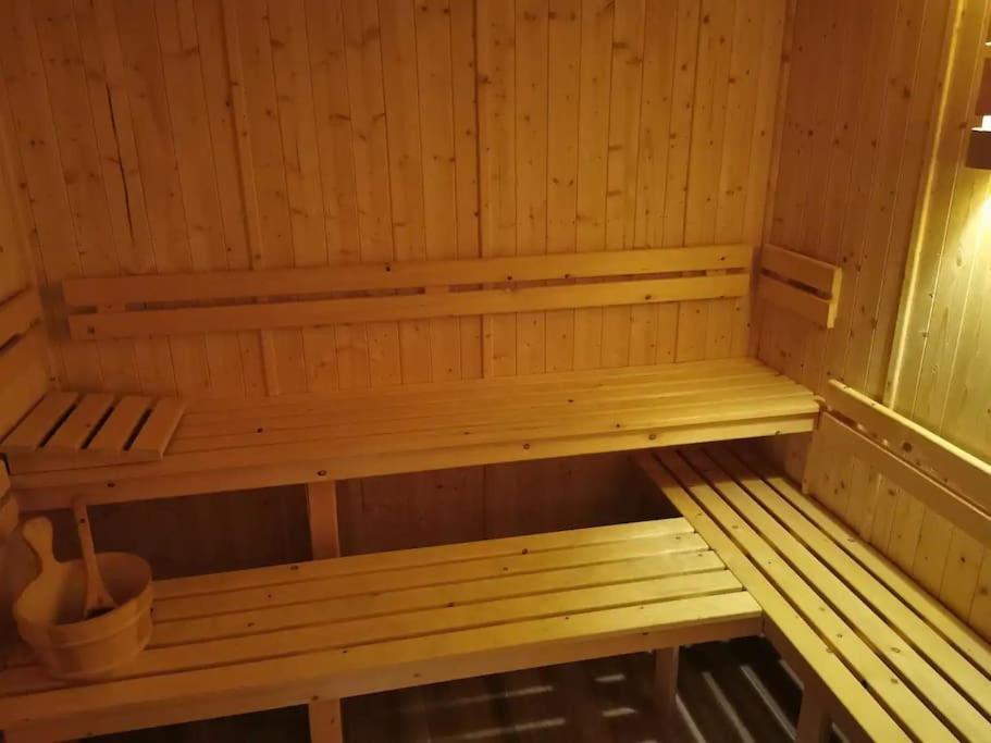 La Mirabella, Studio Avec Sauna Mirebeau-sur-Beze Exterior photo